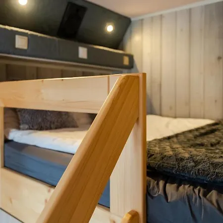 Ale Antresola! - 4 Osobowy Przy Ratuszu Z Parkingiem - Space