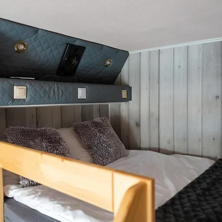 아파트 Ale Antresola! - 4 Osobowy Przy Ratuszu Z Parkingiem - Space