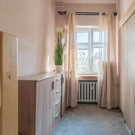 Ale Antresola! - 4 Osobowy Przy Ratuszu Z Parkingiem - Space * Jelenia Góra