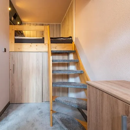 Ale Antresola! - 4 Osobowy Przy Ratuszu Z Parkingiem - Space *