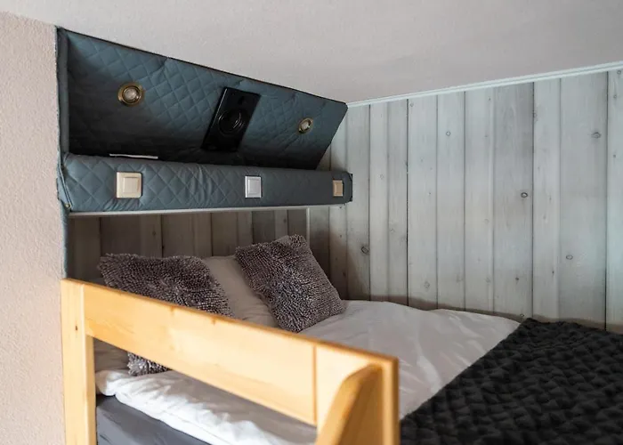 Apartament Ale Antresola! - 4 Osobowy Przy Ratuszu Z Parkingiem - Space