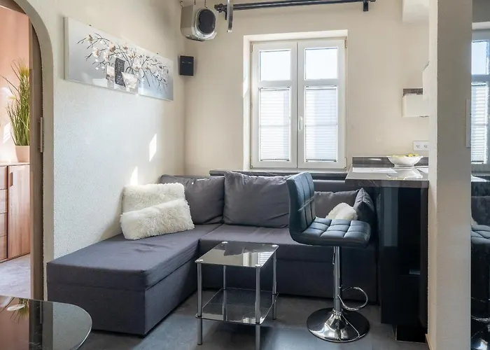 Ale Antresola! - 4 Osobowy Przy Ratuszu Z Parkingiem - Space